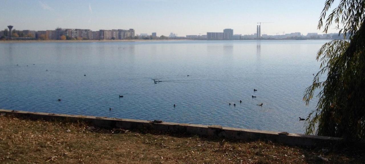 בוקרשט Luxury Westpark 2 Residence With Lake View מראה חיצוני תמונה